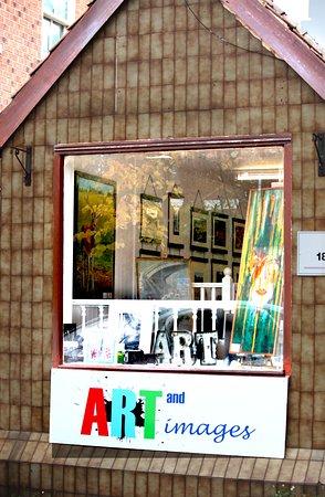 Robin Hood Gallery